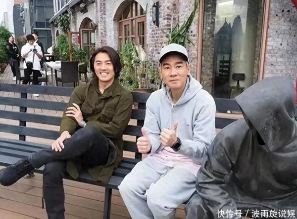 九游体育娱乐网台下就有东谈主随着唱-九游会体育 ag九游会登录j9入口 j9九游会登录入口首页