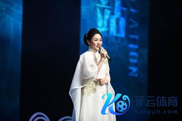 李想想送新春道贺